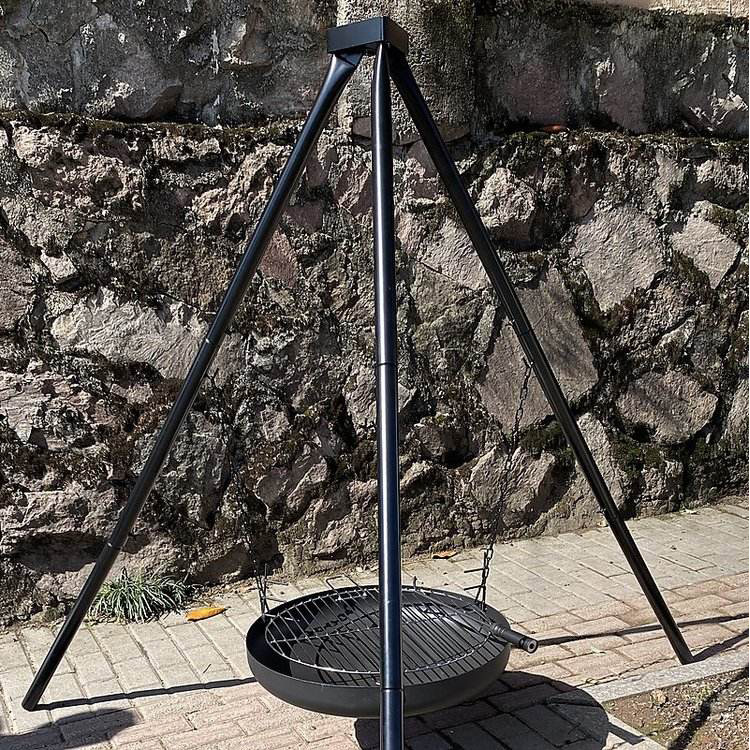 Outdoor BBQ Grills Hanging Tripod Fire Pits